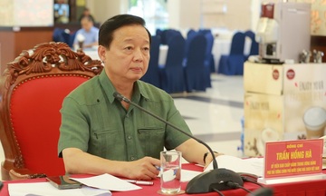 Phó Thủ tướng: Cảnh giác ứng phó bão số 5, kiểm soát đi lại đến sáng 26/8