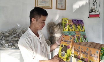 Miến dong: Sản phẩm thoát nghèo bền vững của bà con Lai Châu