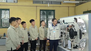 Lạng Sơn nâng chất nguồn nhân lực trẻ dân tộc thiểu số