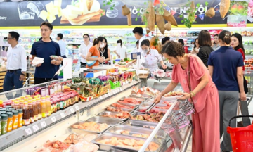 Thủ tướng yêu cầu ổn định nguồn cung hàng hóa thiết yếu sau bão