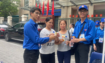 Hình ảnh đẹp của sinh viên Trường Đại học Công nghiệp Hà Nội tại sơ duyệt A80