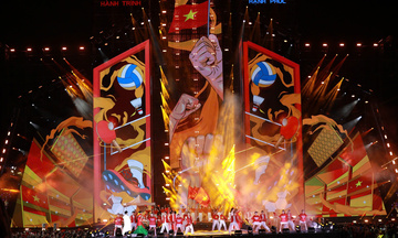 4,2 tỷ đồng ủng hộ miền Trung từ Concert ‘Việt Nam trong tôi’