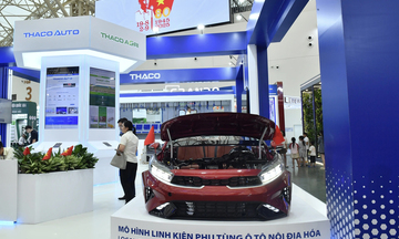 Dấu ấn ngành công nghiệp ô tô Việt Nam: Nhìn từ Triển lãm thành tựu đất nước
