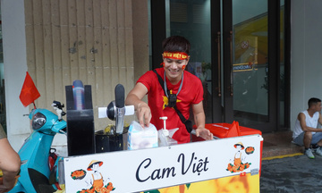 Khi thế hệ trẻ chọn cách cống hiến giản dị trong sự kiện lớn của dân tộc