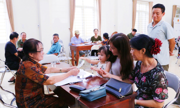 Quảng Ninh: Từ đồng bằng đến vùng cao rộn ràng nhận quà Tết Độc lập