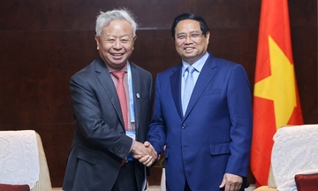 Chủ tịch Ngân hàng AIIB tin tưởng Việt Nam sẽ tăng trưởng 2 con số 