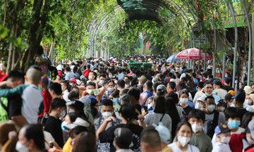 TP. Hồ Chí Minh: Khu du lịch, vui chơi hút khách dịp lễ 2/9