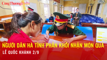 Người dân Hà Tĩnh phấn khởi nhận món quà dịp lễ Quốc khánh 2/9