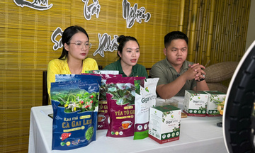Chuyển đổi số: 'Cánh cửa' dẫn lối sản phẩm đồng bào dân tộc đến người tiêu dùng