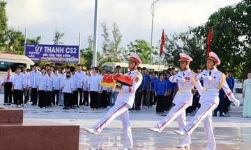 Lễ Thượng cờ thiêng liêng mừng Tết Độc lập tại đảo tiền tiêu Cô Tô