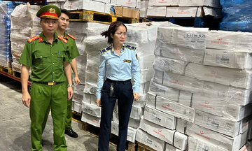 Thực phẩm Quỳnh Hương bị xử phạt vì kinh doanh thực phẩm hết hạn sử dụng