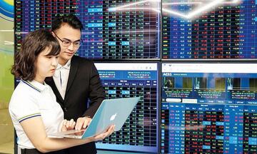 VN-Index quý IV có thể đạt 1.850 điểm, ngân hàng dẫn sóng