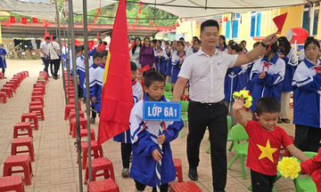 Khai giảng đặc biệt ở vùng cao Điện Biên sau trận lũ lịch sử