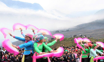 Chuỗi sự kiện đặc sắc thúc đẩy phát triển du lịch Lào Cai