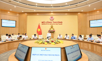 Bộ Công Thương họp quyết liệt chỉ đạo đẩy nhanh triển khai giá điện 2 thành phần