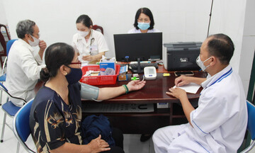 Nghị quyết 72-NQ/TW: Đột phá để y tế cơ sở tròn vai 'người gác cổng'