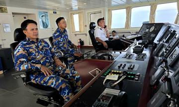 Kết thúc hải trình đoàn kết nghĩa tình với quân dân biển đảo