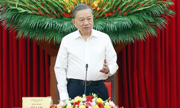 Tổng Bí thư: Ngoại giao Việt Nam tiếp tục kiến tạo hòa bình, nâng tầm vị thế đất nước