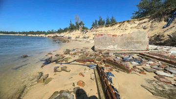 Đà Nẵng: Cần có giải pháp khắc phục sạt lở ở bờ biển Cửa Lở