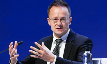 Năng lượng hạt nhân: Nền tảng mới cho hợp tác quốc tế Đông - Tây