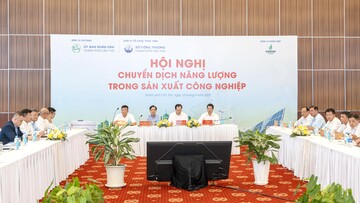 PV GAS dự Hội nghị chuyển dịch năng lượng trong sản xuất công nghiệp