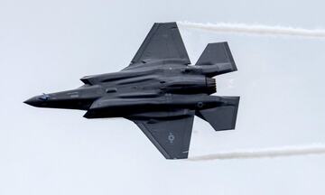 Quá trình hiện đại hóa máy bay tàng hình F-35 gặp sự cố