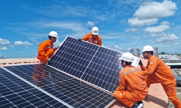 Không đăng ký điện mặt trời mái nhà có thể gây hại an ninh năng lượng