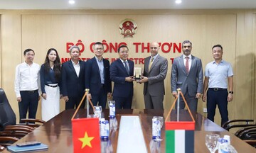 Việt Nam đề nghị UAE sớm phê duyệt, thúc đẩy thực thi Hiệp định CEPA