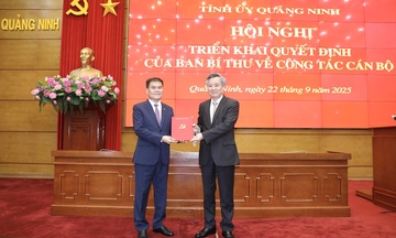 Ông Bùi Văn Khắng được bầu làm Chủ tịch UBND tỉnh Quảng Ninh