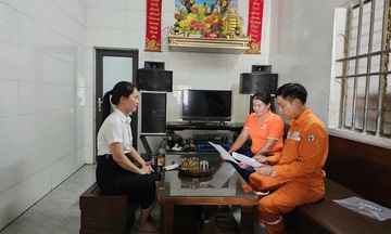 Đăng ký lắp đặt điện mặt trời: Ích nước, lợi nhà
