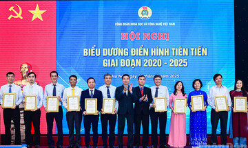 Tôn vinh tập thể, cá nhân điển hình ngành Khoa học và Công nghệ