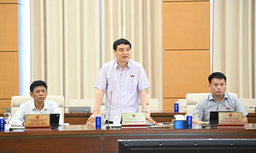 Kiên trì xây dựng văn hóa học đường rộng hơn, toàn diện hơn