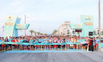 Giải chạy Vlasta Race 2025 do Văn Phú tổ chức bùng nổ gần 3000 runner