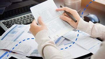 Có thể mở sổ tiết kiệm đứng tên 2 người được không?