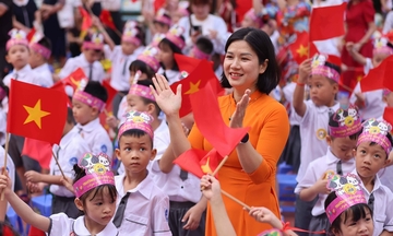 Để phụ huynh không còn băn khoăn vì những khoản 'phụ phí' đầu năm