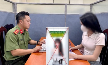 Công an Hà Nội xử phạt một 'hotgirl' quảng cáo đánh bạc trên facebook