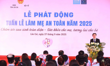 Phát động Tuần lễ Làm mẹ an toàn năm 2025 