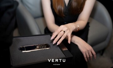 Vertu Signature V: Bài toán giữ chất riêng trong thời đại cá nhân hóa
