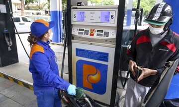 Thị trường xăng dầu biến động trái chiều giữa xuất và nhập khẩu