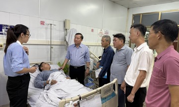 Bộ Công Thương thăm hỏi, động viên các nạn nhân sự cố mỏ than Dương Huy