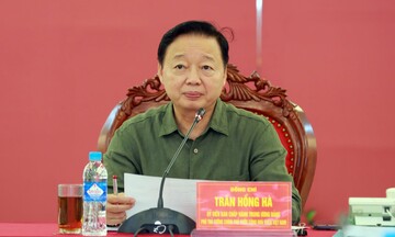 Khẩn trương ứng phó bão số 10, phòng lũ lụt và sạt lở sau mưa