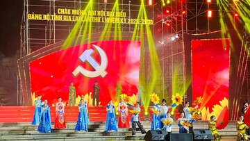 Rực rỡ chương trình nghệ thuật chào mừng Đại hội Đảng bộ tỉnh Gia Lai