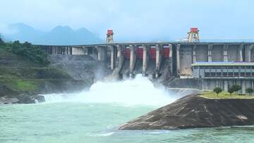 Các hồ thủy điện lớn đồng loạt xả đáy, cảnh báo mưa lũ trên diện rộng