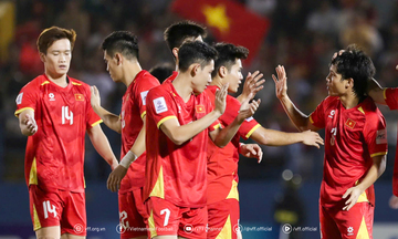 24 cầu thủ được gọi lên đội tuyển Việt Nam, chuẩn bị đấu Nepal