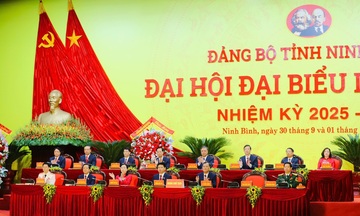 Khai mạc Đại hội đại biểu Đảng bộ tỉnh Ninh Bình lần thứ I