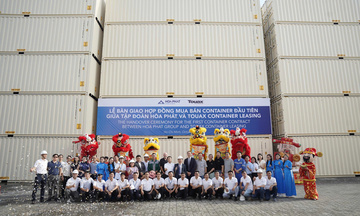 Hòa Phát bàn giao đơn hàng container đầu tiên cho Touax Container Leasing 