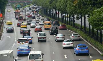 Singapore không cấp đăng ký xe xăng từ năm 2030