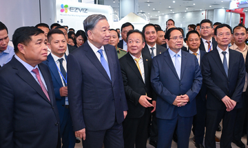 'Siêu cảng' Việt Nam SuperPort™ của T&T gây ấn tượng  tại VIIE 2025