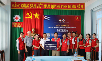 Điện lực Đắk Lắk chung tay ủng hộ nhân dân Cuba