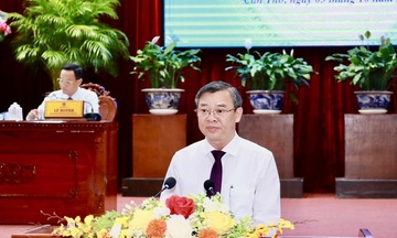 Ông Trương Cảnh Tuyên được bầu làm Chủ tịch UBND TP. Cần Thơ